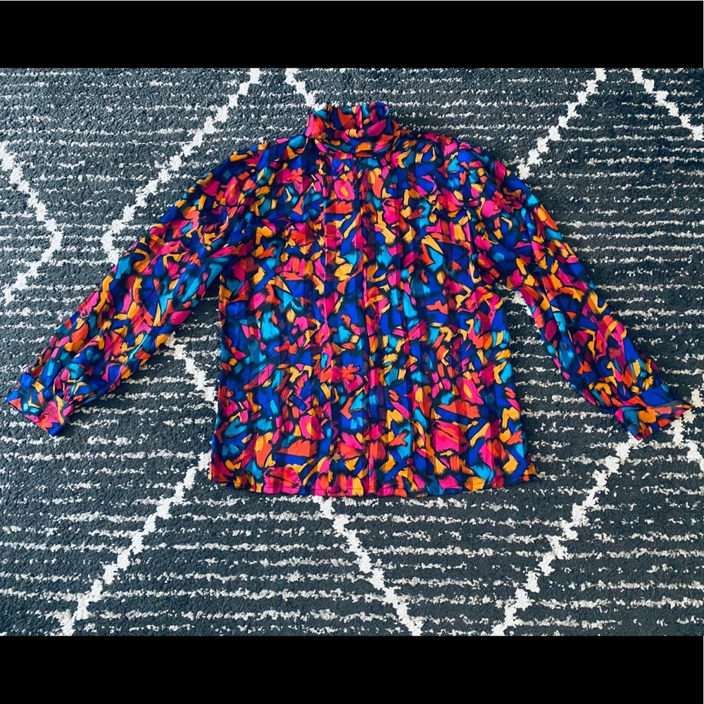 Colorful vintage paint blouse